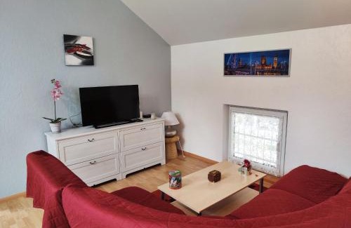 Baldersheim Apartamento | Gîte convivial avec terrasse abritée, 3 chambres, cuisine équipée, espace détente, proche autoroutes et pistes cyclables. - FR-1-744-6