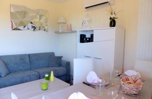 Meillard Casa | Gîte cosy avec terrasse, climatisation et parking - Meillard - FR-1-489-267