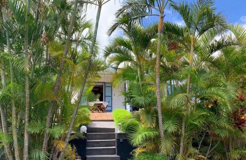 Grande Anse Casa | Gîte créole de charme avec piscine, climatisation et parking - Proche plage Grand'Anse - FR-1-786-29