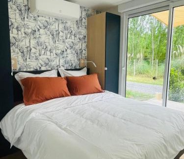 Izon Casa | Gîte d Anglade