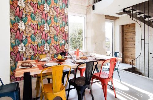 Pissotte Casa | Gîte d'Architecte 6 Pers. avec Terrasse et Jardin à Pissotte - FR-1-426-480
