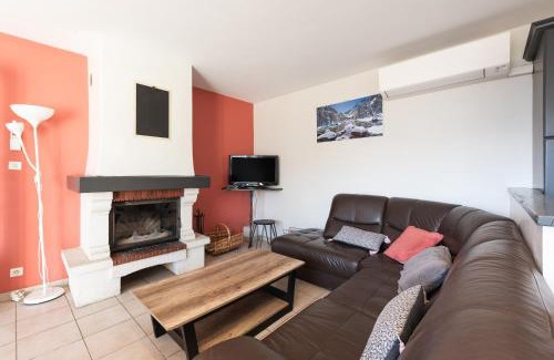 Ouzous Casa | Gîte d'Ayzi