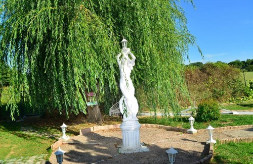 Villematier Casa | Gîte d hôte jacuzzi piscine sauna privés