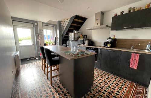 Ancenis Casa | Gîte de 2 chambres - Ancenis A11 - Logis du Château Rouge