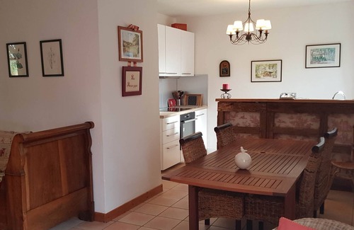Le Buisson-de-Cadouin Casa | Gîte de Charme Pour 4 Personnes en Vallée de Dordogne