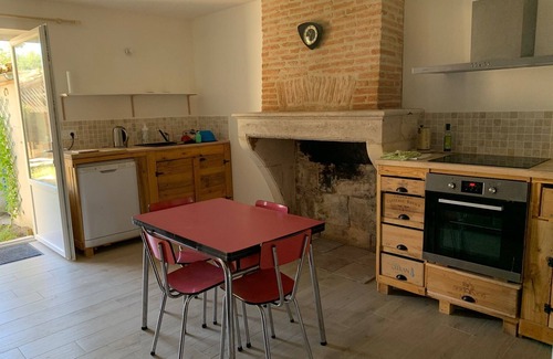 Jau-Dignac-et-Loirac Casa | Gîte de Caractère Entre Océan et Estuaire