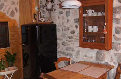 La Roche-des-Arnauds Apartamento | Gîte de Charme Cocooning Avec Balnéo et Sauna au Cœur D'un Joli Petit Village !