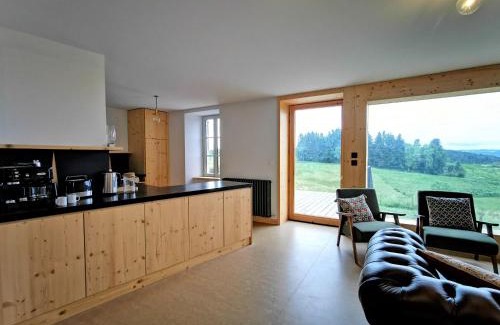 Saint-Victor-sur-Arlanc Casa | Gîte de Charme en Forêt: Nature, Confort, et Intimité Proche de Lyon et Clermont-Ferrand - FR-1-582-356