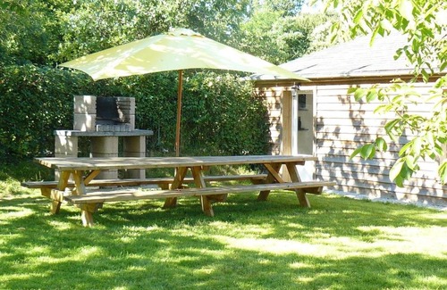 Saint-Leonard-des-Bois Casa | Gîte de charme Alpes Mancelles: confort, nature, activités plein air, 50% remise canoë-kayak - FR-1-410-224