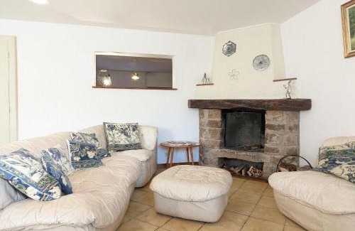 Vauvillers Casa | Gîte de charme à Vauvillers avec jardin partagé - FR-1-583-494