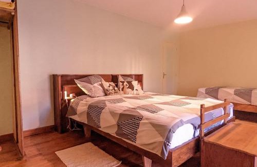 Vauvillers Casa | Gîte de charme à Vauvillers avec jardin partagé - FR-1-583-494