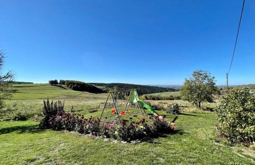 Freycenet-la-Cuche Casa | Gîte de charme avec terrasse, proche sports d'hiver, animaux admis - FR-1-582-26