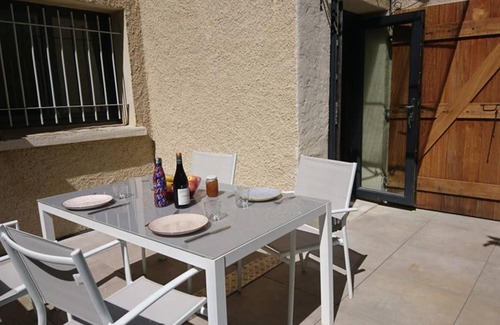 Saint-Fortunat-sur-Eyrieux Casa | Gîte de charme en Ardèche : vue panoramique, plage privée