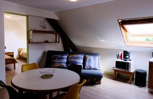 Laval-sur-Luzege Apartamento | Gîte de France Gîte ecole 3 épis - Gîte de France 4 personnes MAE-6354