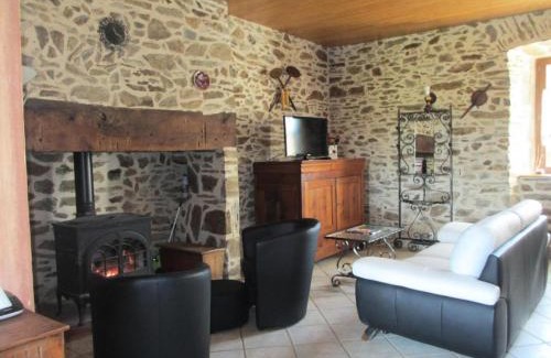 Beyssenac Apartamento | Gîte de France Gite de la genette 3 épis - Gîte de France 8 personnes MAE-0024
