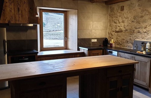 Rochejean Casa | Gîte de groupe "La Ferme" protected natural site