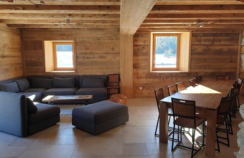 Rochejean Casa | Gîte de groupe "La Ferme" protected natural site