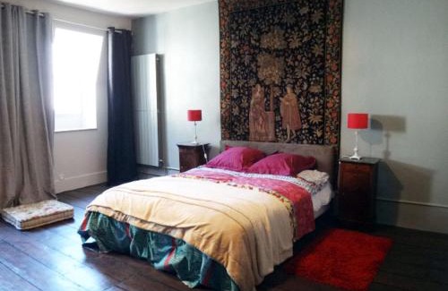 La Charite-sur-Loire Apartamento | Gîte de la Galerie du Pont