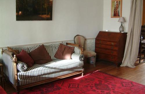 La Charite-sur-Loire Apartamento | Gîte de la Galerie du Pont