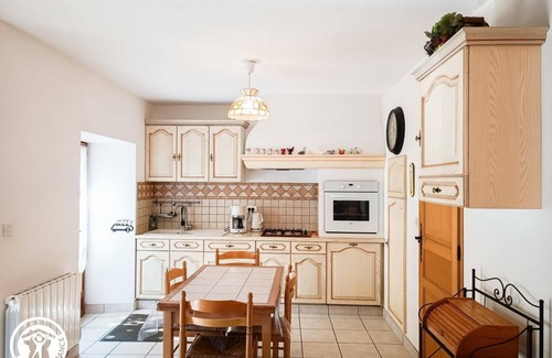 Autoire Casa | Gîte de la Maynardière - AUTOIRE