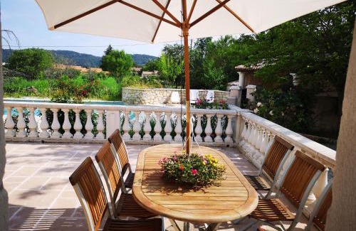 Draguignan Casa | gîte de la Rose