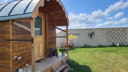 Dallon Casa | Gîte de la Roulotte de l'Epine