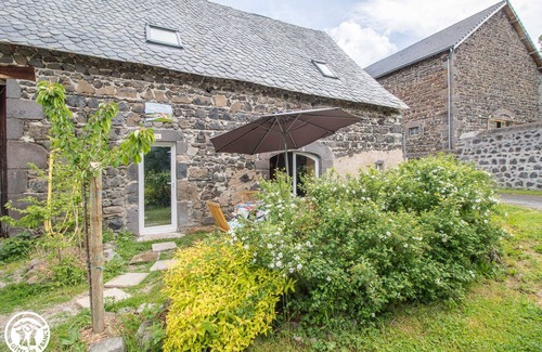 Olby Casa | Gîte de la Sioule - Olby