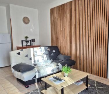 Lectoure Apartamento | Gîte de la Tride B avec terrasse proche du centre