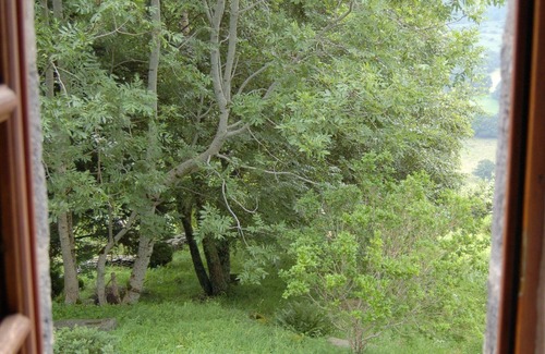 Orcival Casa | Gîte de Rouchaube Orcival : la Petite Maison