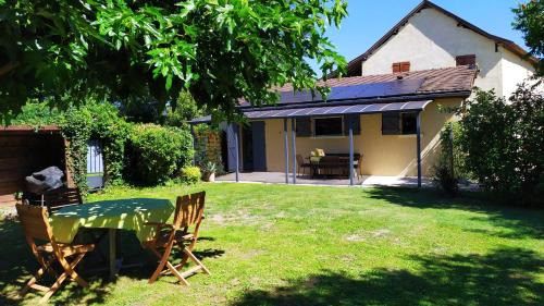 Bregnier-Cordon Casa | Gîte De Séjour Les Sables