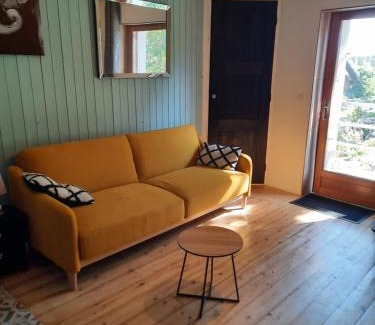Murs-et-Gelignieux Apartamento | gîte des 2 Lions