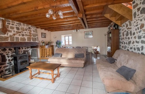 Nebouzat Casa | Gîte des Eaux - Nebouzat