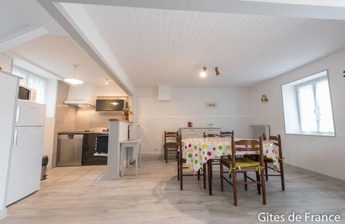 Olby Casa | Gîte des Hirondelles