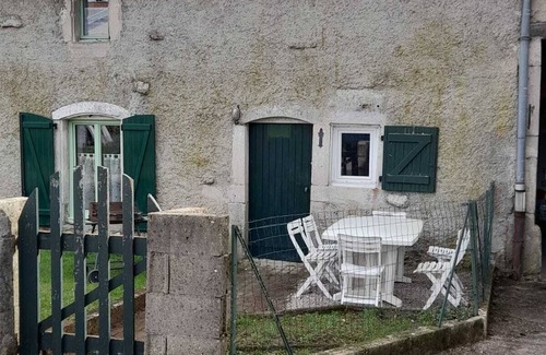 Lignieres-sur-Aire Casa | Gîte des jardins in a small Meuse village
