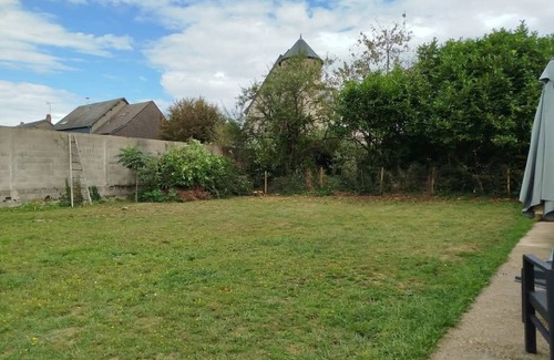 Montigny-en-Morvan Casa | Gîte des Marguerites, pets welcome
