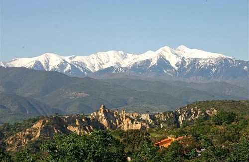 Ille-sur-Tet Casa | Gîte des Orgues d'Ille les Agaves Canigou