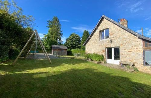 Lonlay-l'Abbaye Casa | Gîte des Rochers