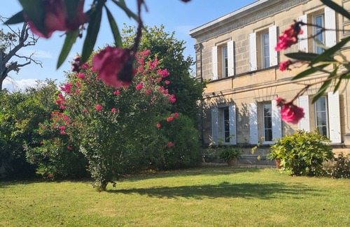 Cubnezais Casa | Gîte Domaine de La Gravette