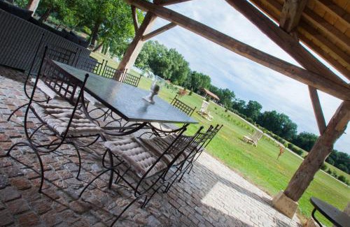 Avezan Casa | Gîte Domaine de Nazère