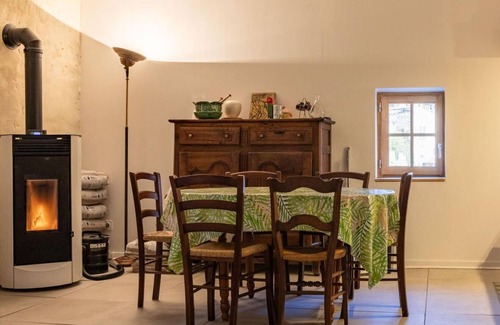 Saint-Floret Casa | Gîte du Chastel - Saint Floret