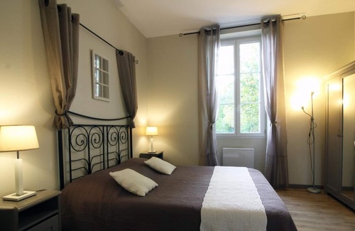 Cubnezais Casa | Gîte du Domaine de la Gravette