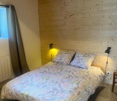 Cisternes-la-Foret Casa | Gîte du Redondet