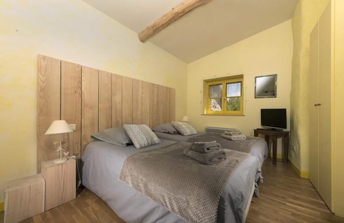 Proulieu Casa | Gîte du Roy d'Amont near ViaRhôna