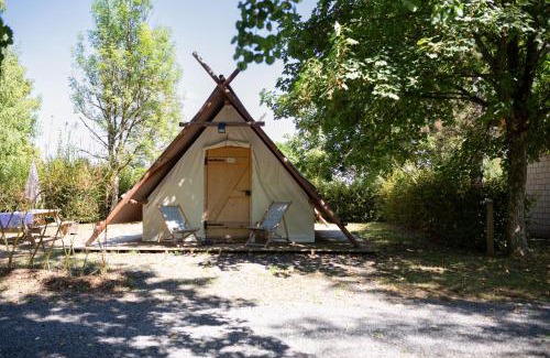 Magnieres Cabina | Gîte du sorcier - Etat Nature