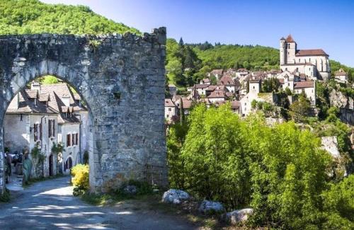 Saint-Cirq-Lapopie Apartamento | gîte du tourneur studio au cœur de saint cirq