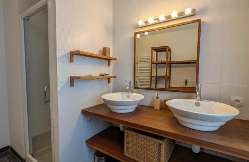Mezieres-en-Brenne Casa | Gîte en Berry au cœur du Parc Naturel avec jardin et parking, 3 chambres, cheminée - FR-1-591-157