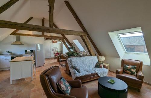 Saint-Firmin-sur-Loire Casa | Gîte en forêt avec jardin, terrasse et parking près de la Loire - FR-1-590-530