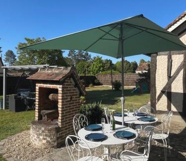Chaon Casa | Gîte en Sologne avec piscine chauffée & jacuzzi 6P La Demeure du Cerf, proche Lamotte-Beuvron Center Parcs Châteaux de la Loire, Zoo de Beauval