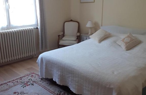 Loches Casa | Gîte et chambre d'hôte Saint Jacques