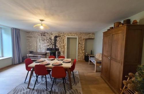 Remicourt Casa | Gîte familial 6 pers, vallée Vosges, proche Vittel, parking, jardin - FR-1-589-697